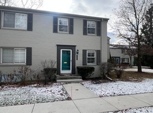 1684 Graefield Rd #60, Birmingham, MI 48009