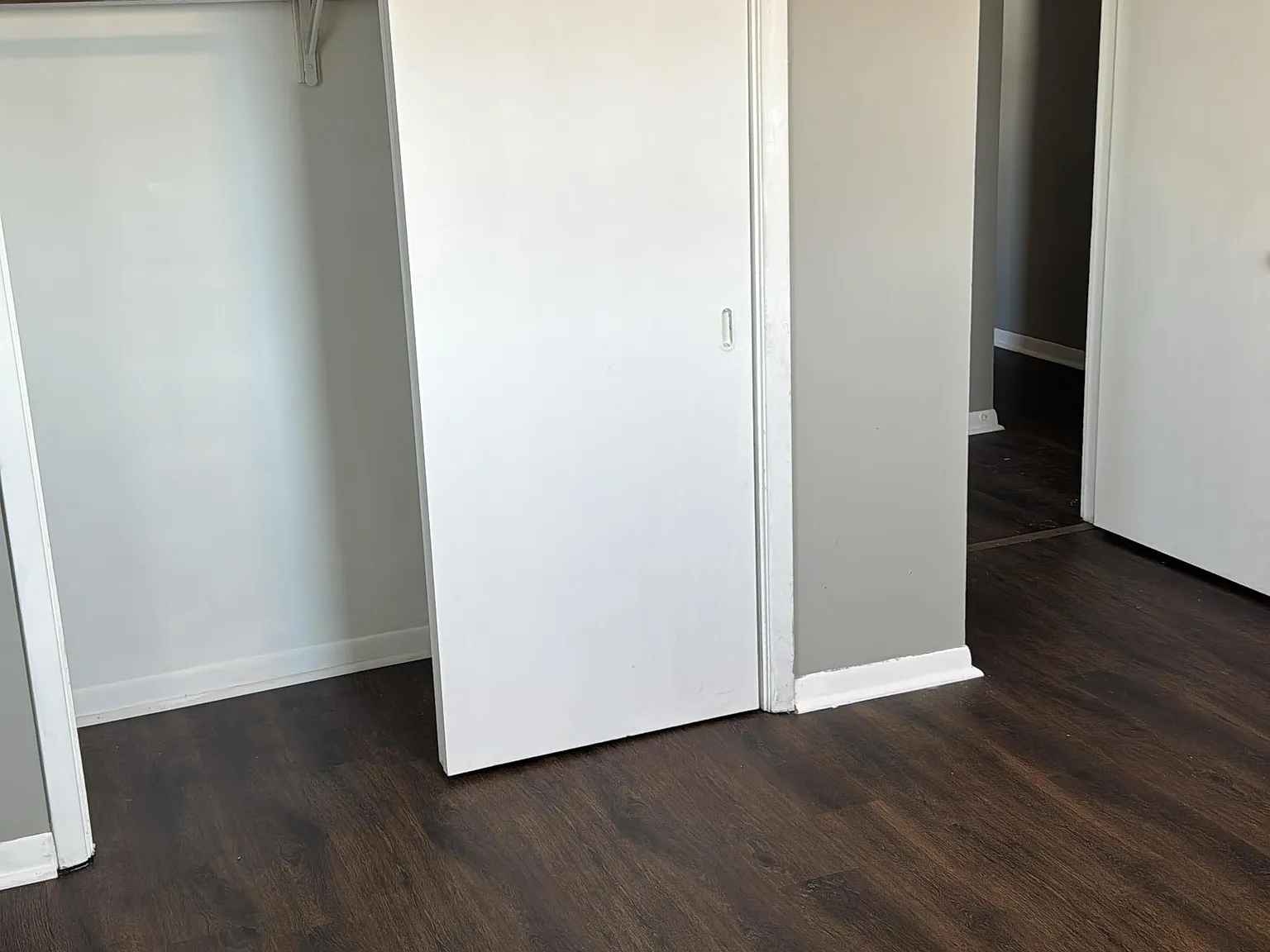 2 bed, 950 sqft, $650 — Photo 2