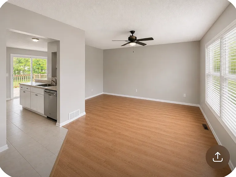 8000 Erie Ave — Photo 3