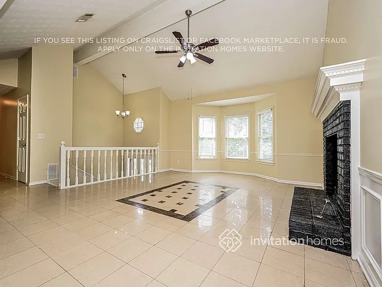 1099 Plantation Blvd SE — Photo 5