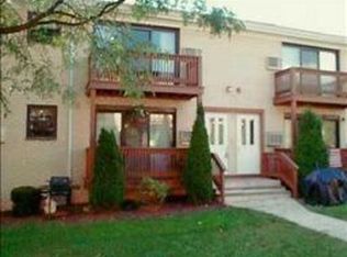 109 W Sneden Pl, Spring Valley, NY 10977