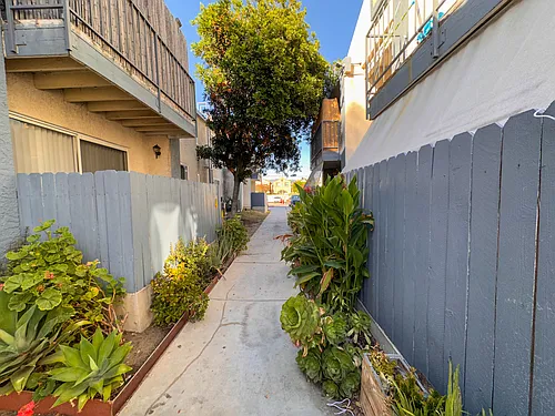 12748 Branford St #2 Photo 1