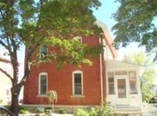 2252 Francis St, Dubuque, IA 52001