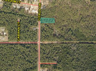 2300 Citrus Dr, Navarre, FL 32566