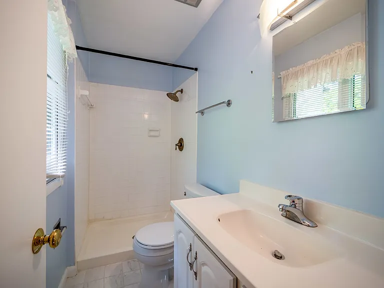 2455 Pyrenees Ct — Photo 17