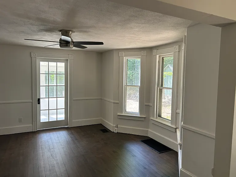 4 Hillside Pl — Photo 4