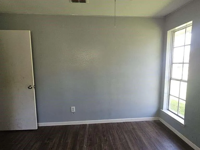 7623 Kellwood Dr — Photo 12