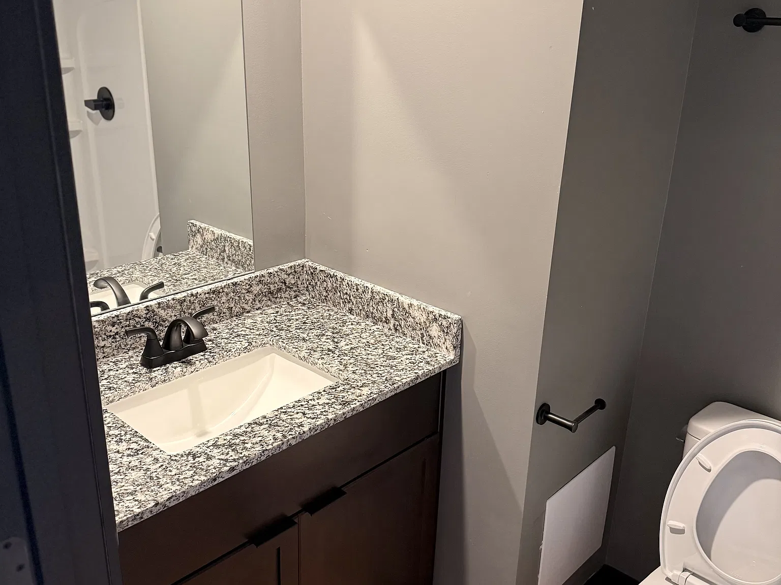 126 E Jefferson St - 3 — Photo 3