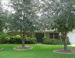 5th image of 2960 Bougainvillea St