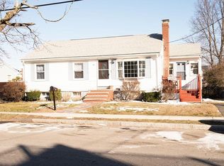 74 Appleton St, Quincy, MA 02171
