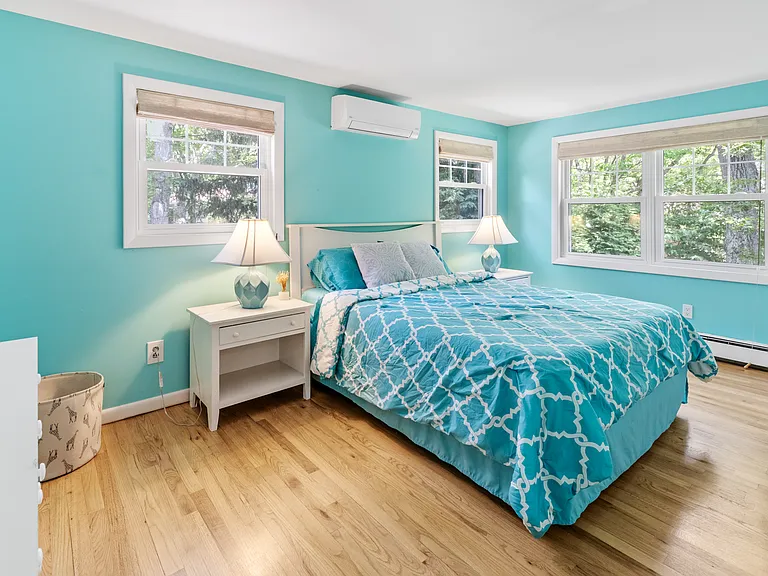 96 Wainscott Northwest Rd — Photo 24