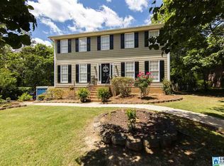 5247 Heatherhedge Cir, Birmingham, AL 35242