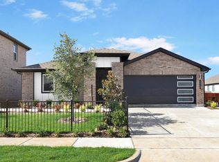 2402 Ascent Ln, Grand Prairie, TX 75052