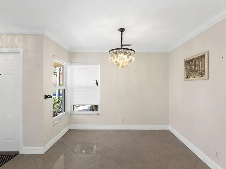 6384 Adriatic Way — Photo 3