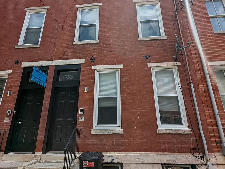 753-s-15th-st-2-5