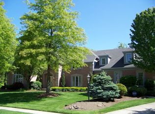 19221 Ridgeline Ct, Strongsville, OH 44136