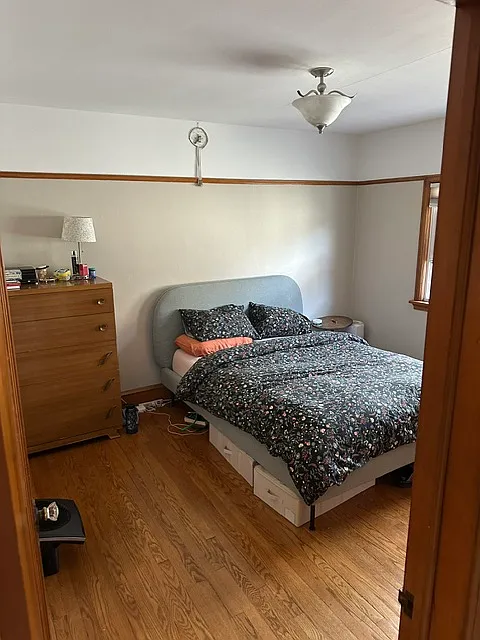 2 bed, 1200 sqft, $1,700 — Photo 4