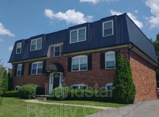 7320 Six Mile Ln, Louisville, KY 40220