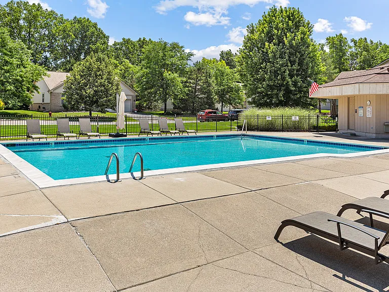 5317 Fairway Ln — Photo 46