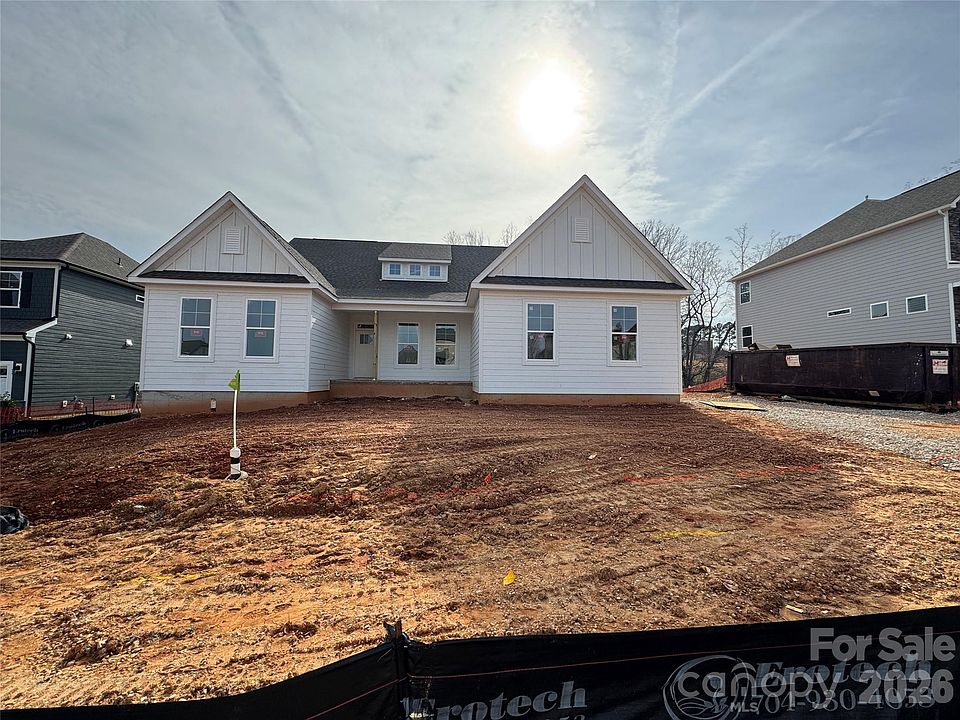 1st image of 1353 Knob Creek Dr