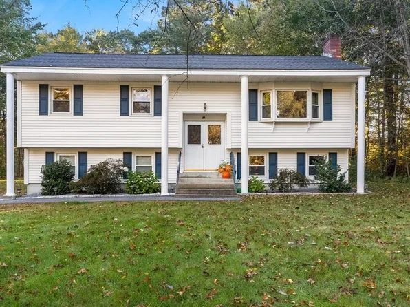 41 Geiger Dr, Tewksbury, MA 01876