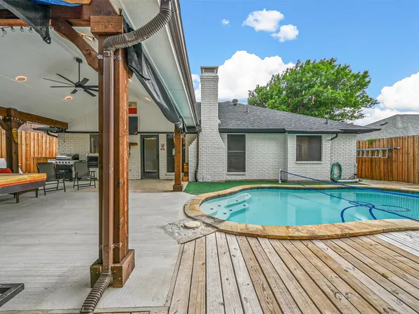 6611 Running Creek Dr, Arlington, TX 76001