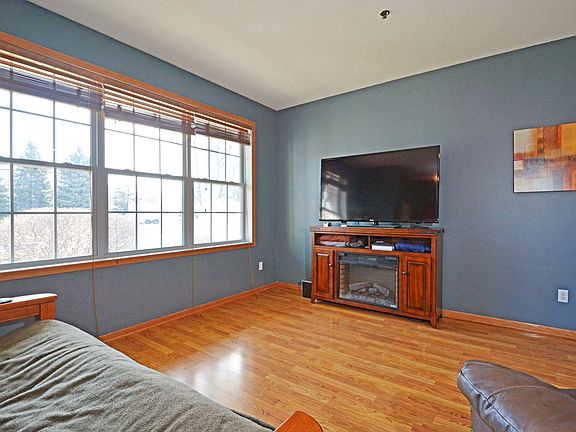 4th image of 11313 Aberdeen Cir NE Unit E