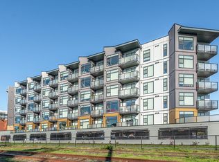 733 Goldstream Ave #201, Langford, BC V9B 2X4