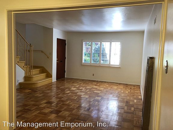 2nd image of 116 W Mountain St APT 4