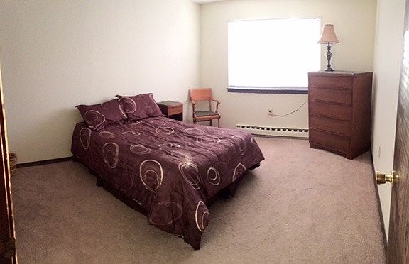 Roomy & Bright Bedroom