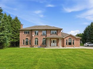 2 Currie Dr, Erin, ON N0B 2E0