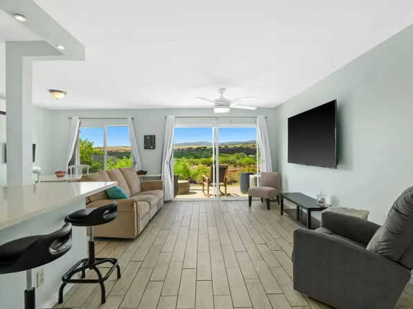 111 Okupu St, Eleele, HI 96705