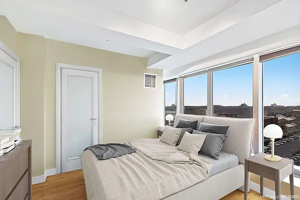 Sold by Compass | media 5