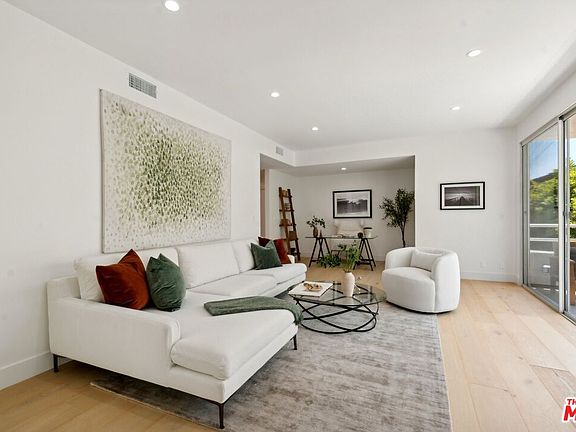 5th image of 10644 Wilkins Ave Unit 103