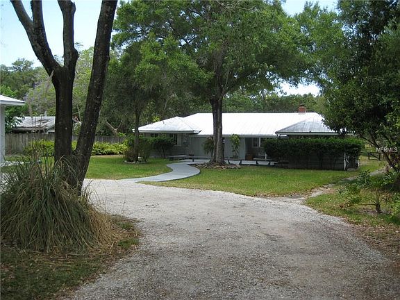2nd image of 4124 Windemere Pl