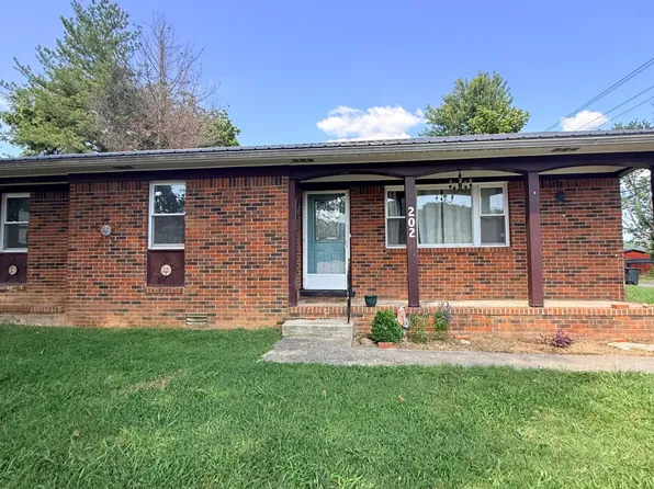 202 Spencer St, Burkesville, KY 42717