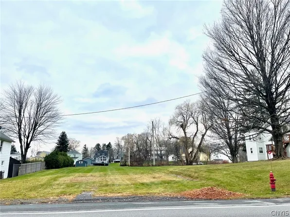183 W Seneca St #4, Sherrill, NY 13461