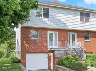 7 Ridge Pl #B, Greenwich, CT 06831