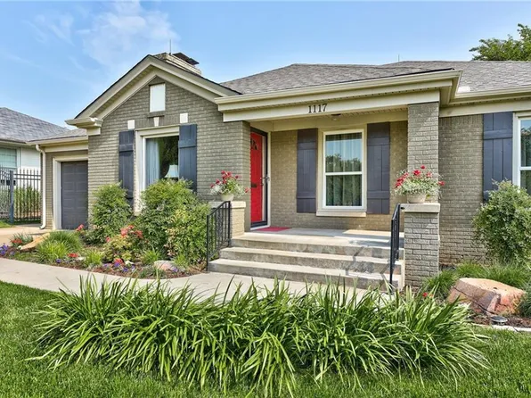 1117 Marlboro Ln, Nichols Hills, OK 73116