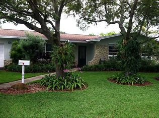 11705 SW 99th Ct, Miami, FL 33176