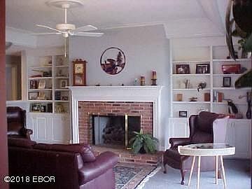 2nd image of 501 Deer Lake Dr W