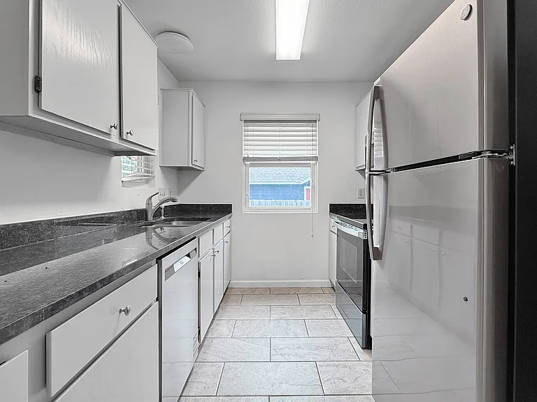 403 Fantail Loop #A — Photo 8