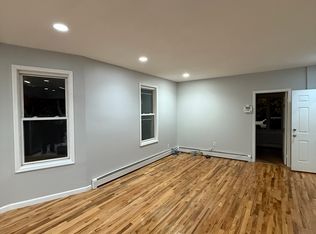 18807 Ludlum Ave APT 1, Saint Albans, NY 11412