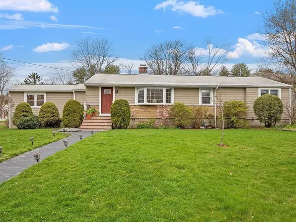 16 Battle Green Rd, Lexington, MA 02421