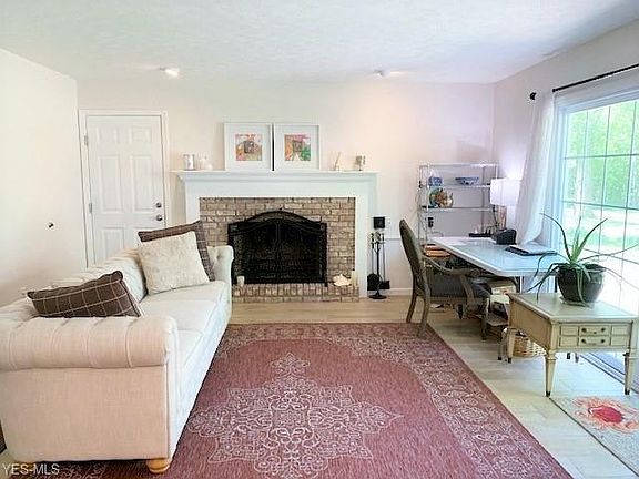 2nd image of 17540 Merry Oaks Trl