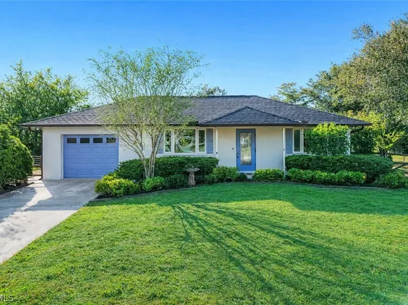 4900 Shady River Ln, Fort Myers, FL 33905