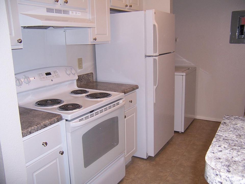 1st image of 3201 St Martins Trl APT 2003