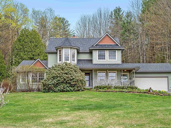 3rd image of 90 Sugarwoods Road