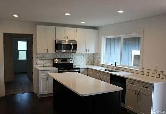 4th image of 7439 45th Ave SE #Home
