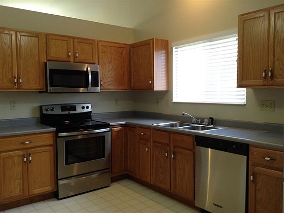 4th image of 1153 Poplar Hill Dr